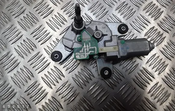 Mitsubishi Lancer Evolution Wiper motor