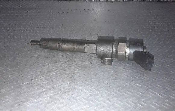 Alfa Romeo 166 Fuel injector 0445110119