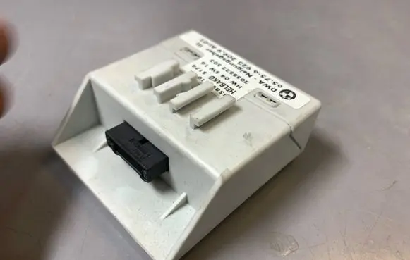BMW X5 E53 Yaw turn rate sensor 6923209 2038822503 55892110