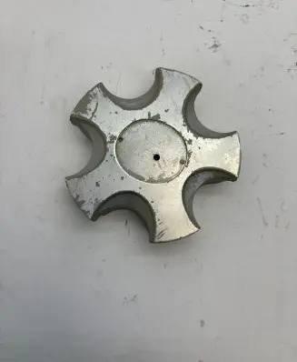 Toyota Verso Original wheel cap 2712