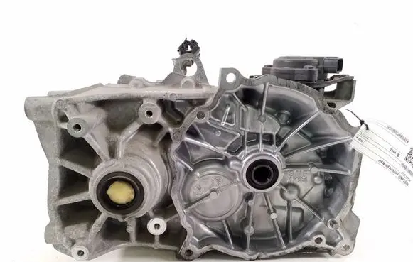 Nissan Leaf II (ZE1) Manual 6 speed gearbox 320B05SN5A