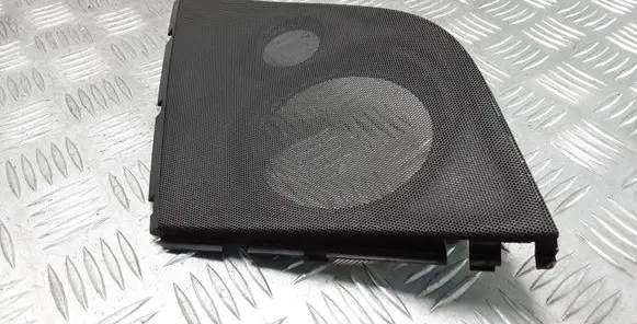 Side speaker trim/cover
