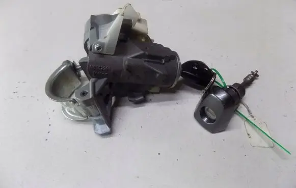 Toyota Auris 150 Ignition lock