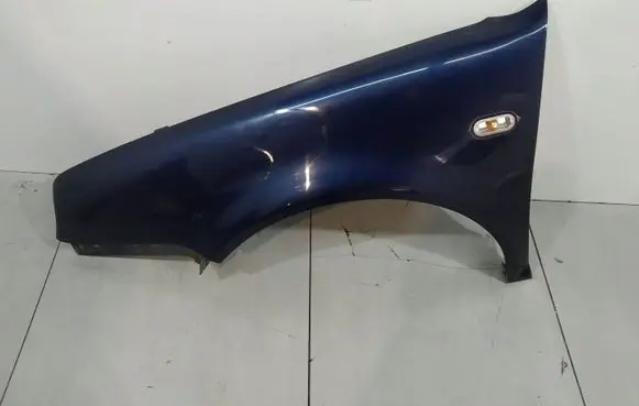 Volkswagen Golf IV Fender