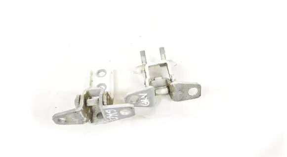 Mitsubishi Outlander Rear door lower hinge