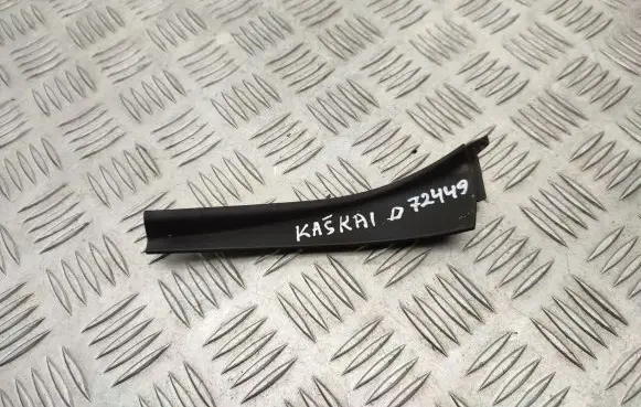 Nissan Qashqai Windshield trim 66894JD000