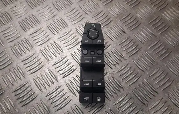 BMW 2 Active Tourer U06 Electric window control switch 5A4B1C9