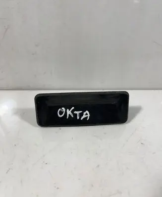 Skoda Octavia Mk2 (1Z) Tailgate/trunk/boot exterior handle CZ1Z0827