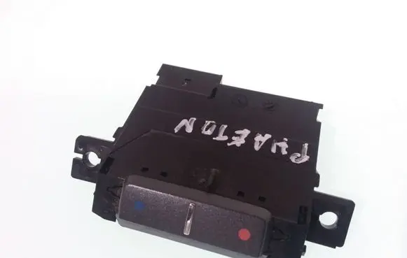 Volkswagen Phaeton Interior fan control switch 3D0919815J