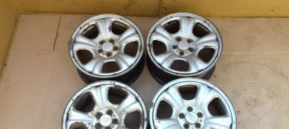 Subaru Legacy R16 steel rim 