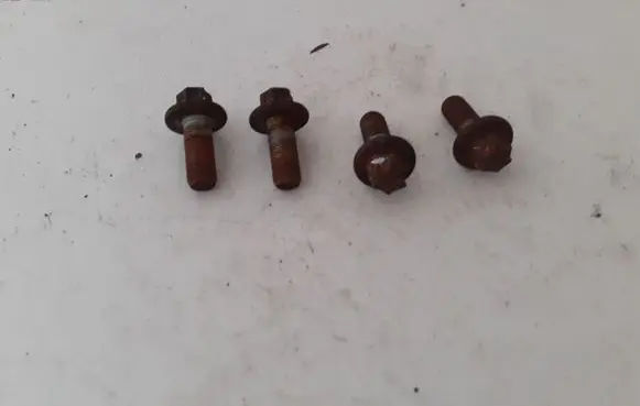 Nuts/bolts