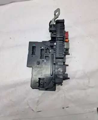 Mercedes-Benz E W212 Fuse module 2129000004 2125452832 2129022702