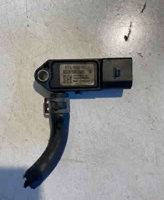 Skoda Octavia Mk2 (1Z) Exhaust gas pressure sensor 076906051A WAG2911TN3