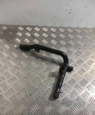 Volkswagen PASSAT B6 Engine coolant pipe/hose 03L121065T