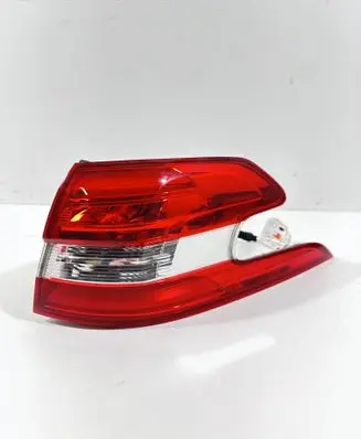 Peugeot 308 Rear/tail lights 9678093880