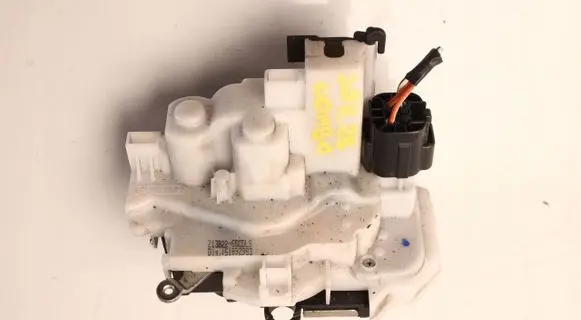Opel Combo D Sliding door lock 51892983
