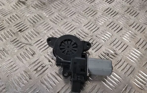 Mazda CX-3 Front door window regulator motor BHP15958