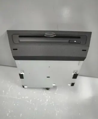 Mazda 2 Radio/CD/DVD/GPS head unit DB1L669G0D DB1L-669G0-D