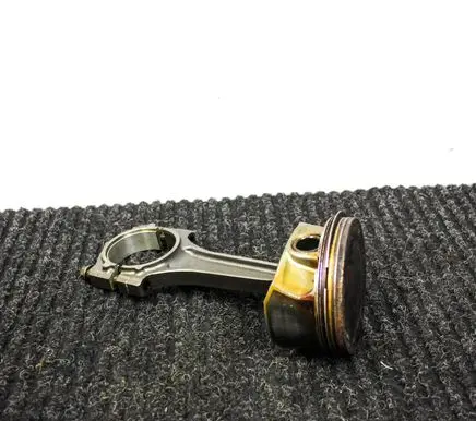 Dodge Challenger Piston 99L22 244AF