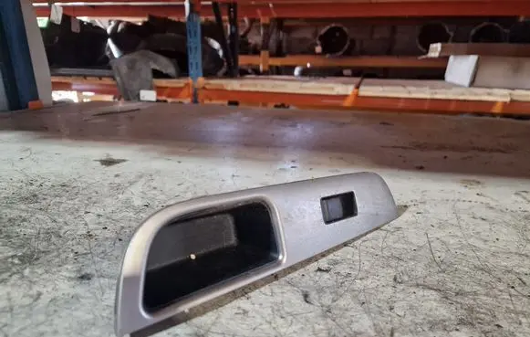Electric window control switch