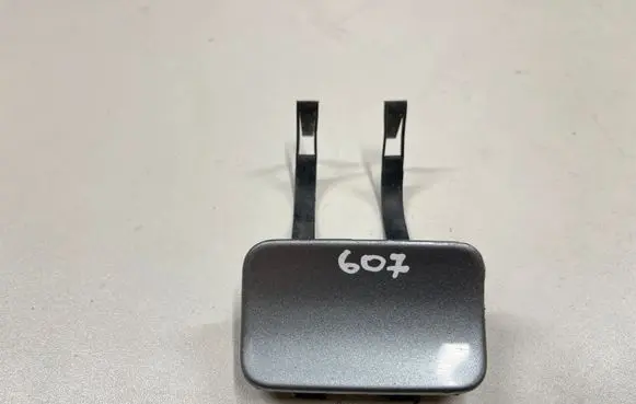 Rear bumper row hook cap/cover