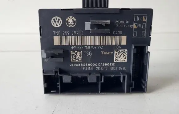 Seat Alhambra (Mk2) Door control unit/module 7N0959792D
