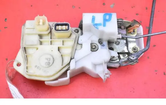 Front door lock