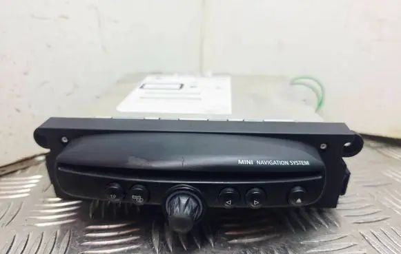 Mini One - Cooper Coupe R56 Radio/CD/DVD/GPS head unit 9344087