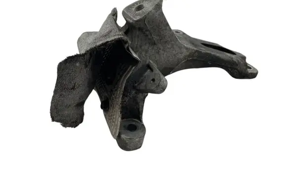Audi A7 S7 4G Engine mounting bracket 4G0199308E 4G0199308