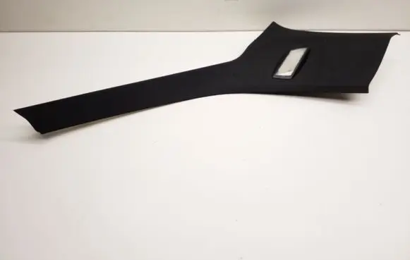 Mercedes-Benz C W204 (D)pillar trim (top) a2046908625