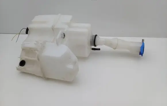 Volvo V70 Windshield washer fluid reservoir/tank 9178881