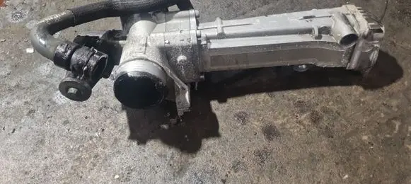Volvo V60 EGR valve cooler 30757742