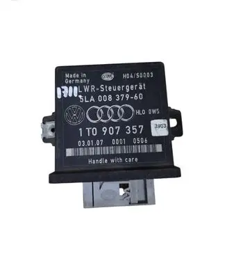 Skoda Octavia Mk2 (1Z) Light module LCM 1T0907357