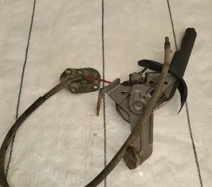 Nissan Patrol Y61 Handbrake/parking brake lever assembly