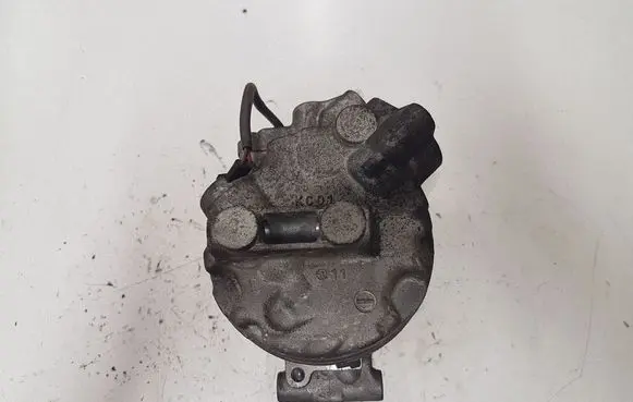 BMW 1 E82 E88 Air conditioning (A/C) compressor (pump) 698786202 SB4998360 4472601851