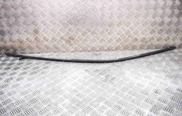 Chevrolet Camaro Door glass trim 22903160