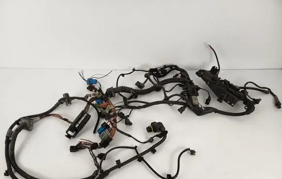 BMW 3 E90 E91 Engine installation wiring loom 8511683 8511682 7580633