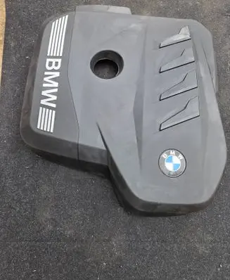 BMW 5 G60 G61 Engine cover (trim) 7935416