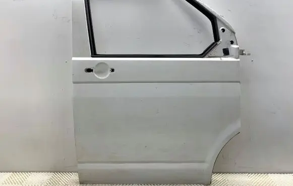 Volkswagen Transporter - Caravelle T5 Front door 