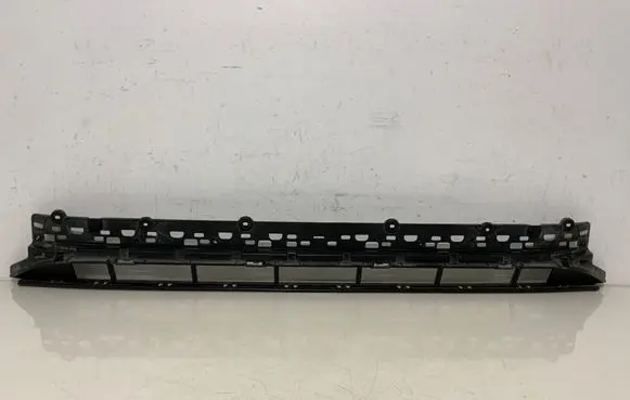 Audi Q8 Front bumper lower grill 4M8807647D