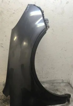 Subaru B9 Tribeca Fender