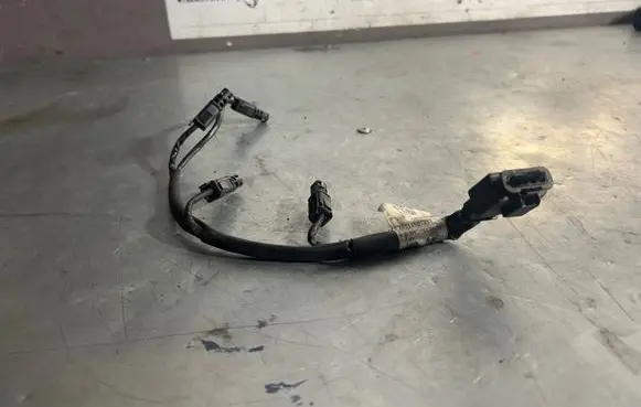 Mercedes-Benz E W212 Glow plug wires A6511501333 200415 111048