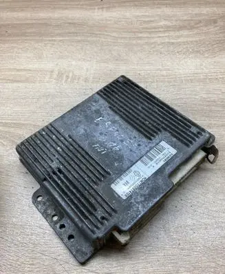 Renault Espace III Engine control unit/module ECU 7700874128 S103750019A