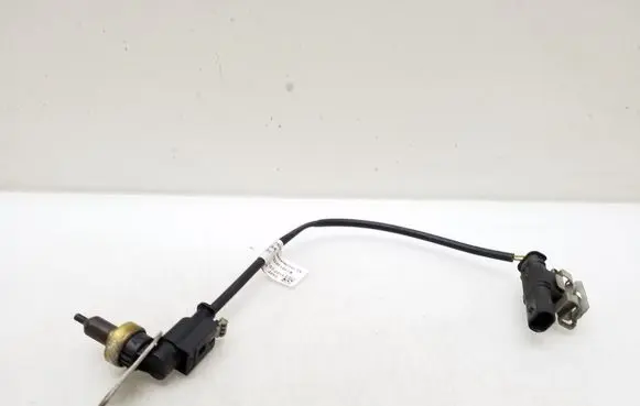 Mercedes-Benz CLA C117 X117 W117 Coolant temperature sensor A2701500320