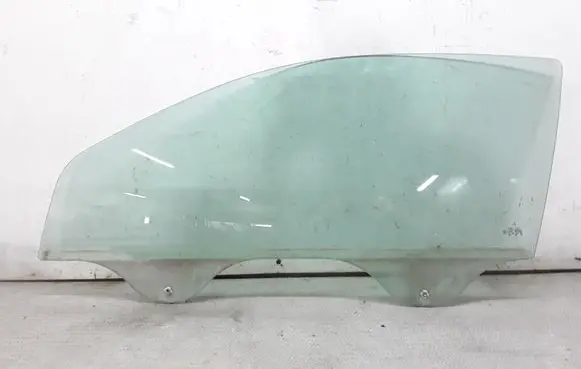 Mercedes-Benz C W203 Front door window/glass (coupe) 