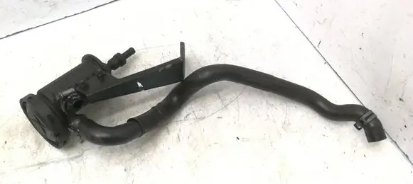 Audi A8 S8 D2 4D Breather/breather pipe/hose 057103495C 057103485C A048