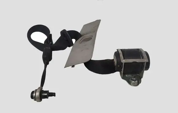 Opel Corsa D Front seatbelt 13240189 13240188 607707500C