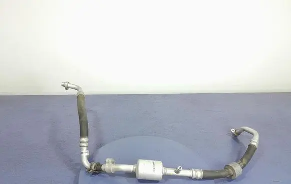 Dacia Sandero Air conditioning (A/C) pipe/hose 924803934R