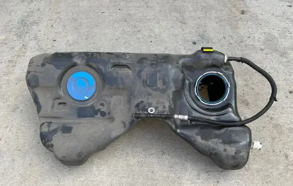 BMW 6 G32 Gran Turismo Fuel tank 56646711 7465279