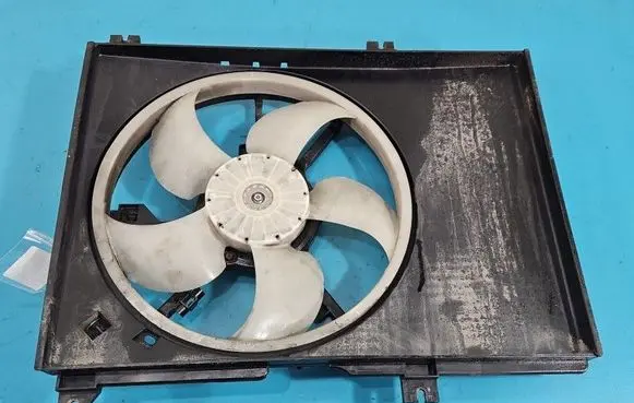 Suzuki Swift II Fan set 487A592A IMPRK1563855